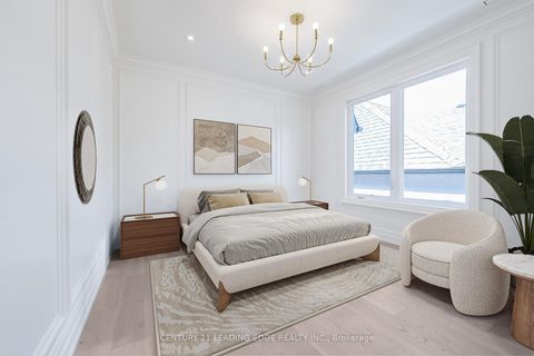 Photo 32 at 22 KING HIGH Avenue, Clanton Park, Toronto