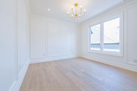 Photo 33 at 22 KING HIGH Avenue, Clanton Park, Toronto