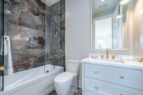 Photo 34 at 22 KING HIGH Avenue, Clanton Park, Toronto