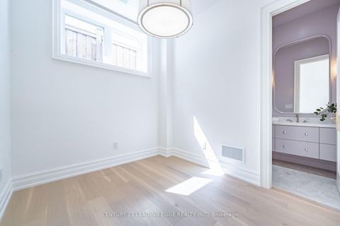 Photo 39 at 22 KING HIGH Avenue, Clanton Park, Toronto
