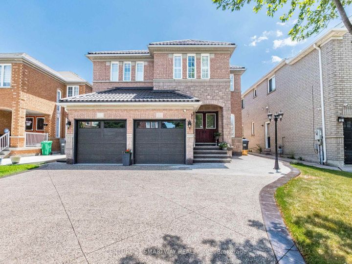 Photo 1 at 38 Bottlebrush Drive, Wellington, Brampton