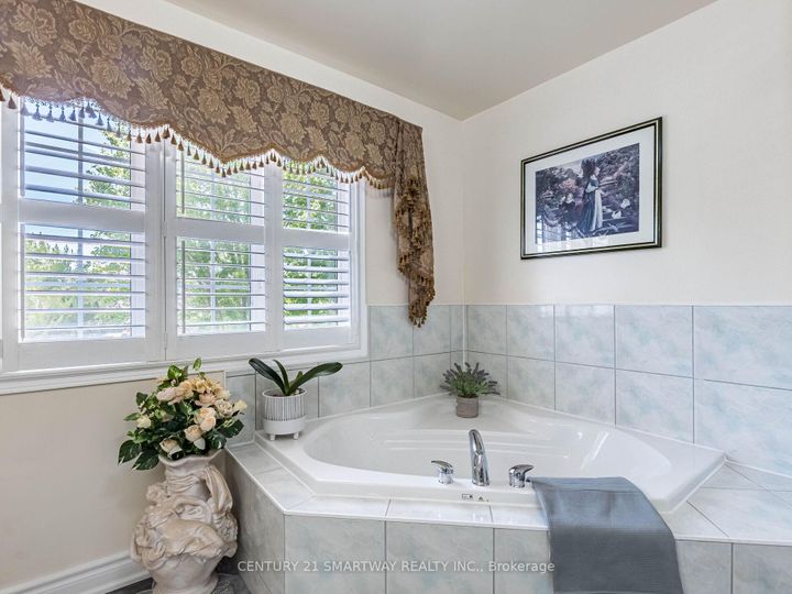 Photo 20 at 38 Bottlebrush Drive, Wellington, Brampton