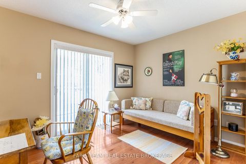 Photo 11 at 18 - 318 Little Avenue, Painswick North, Barrie