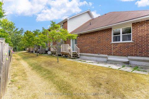 Photo 17 at 18 - 318 Little Avenue, Painswick North, Barrie