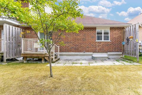 Photo 18 at 18 - 318 Little Avenue, Painswick North, Barrie