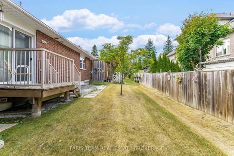 Photo 20 at 18 - 318 Little Avenue, Painswick North, Barrie