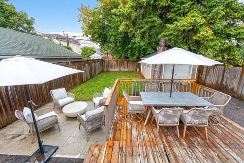 Photo 32 at 31 Nineteenth Street, New Toronto, Toronto