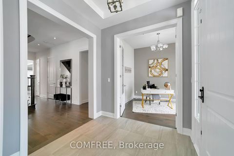 Photo 15 at 19 Painted Pony Trail, Kleinburg, Vaughan
