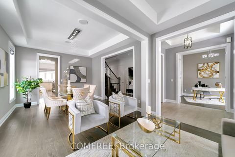 Photo 17 at 19 Painted Pony Trail, Kleinburg, Vaughan
