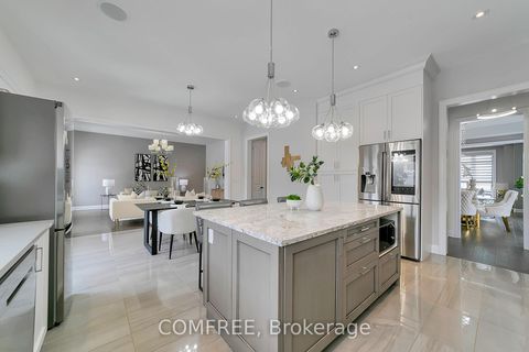 Photo 23 at 19 Painted Pony Trail, Kleinburg, Vaughan
