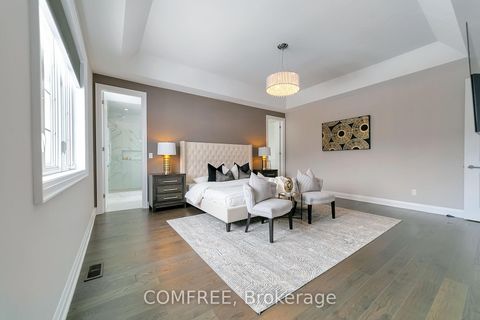 Photo 41 at 19 Painted Pony Trail, Kleinburg, Vaughan
