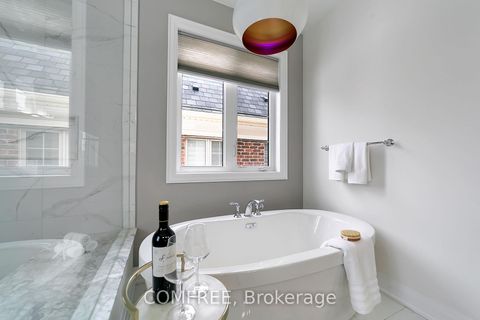 Photo 45 at 19 Painted Pony Trail, Kleinburg, Vaughan