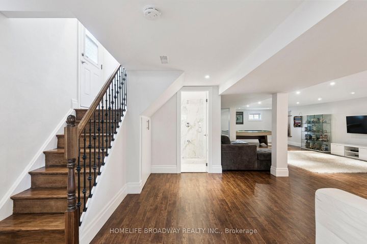 Photo 23 at 17 Jill Crescent, West Deane, Toronto