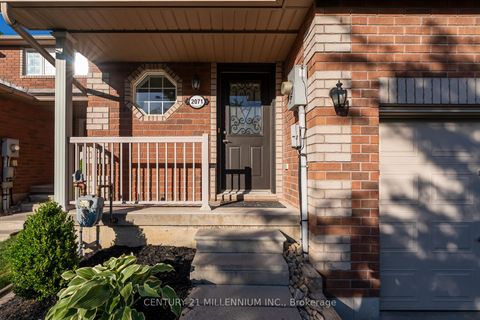 Photo 2 at 2071 Osbond Road, Alcona, Innisfil Photo 2 at 2071 Osbond Road, Alcona, Innisfil