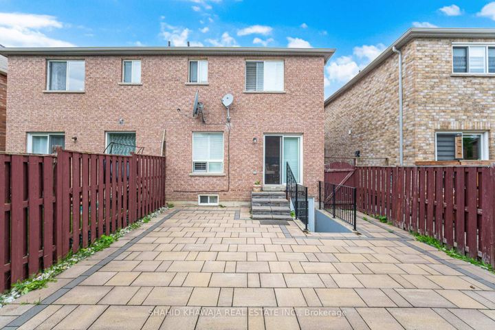 Photo 29 at 3940 Skyview Street, Churchill Meadows, Mississauga