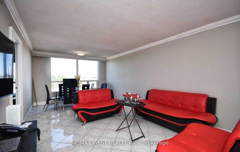 Photo 6 at 706 - 1 Reidmount Avenue, Malvern West, Toronto