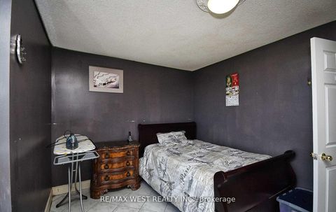 Photo 16 at 706 - 1 Reidmount Avenue, Malvern West, Toronto