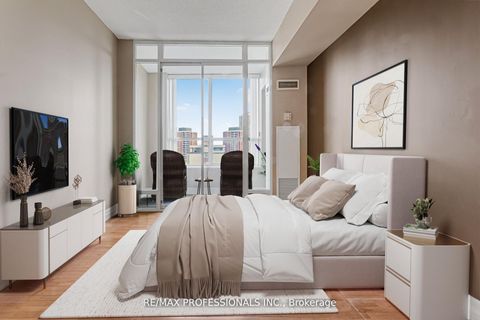 Photo 9 at 1007 - 70 Alexander Street, Yonge Corridor, Toronto