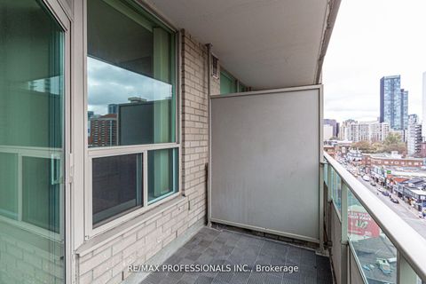 Photo 23 at 1007 - 70 Alexander Street, Yonge Corridor, Toronto