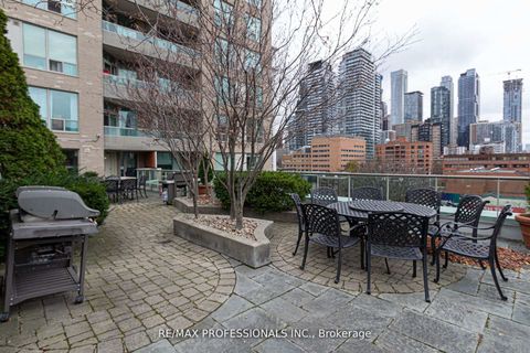 Photo 26 at 1007 - 70 Alexander Street, Yonge Corridor, Toronto