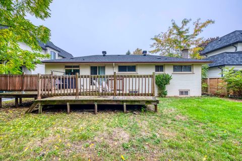 Photo 6 at 398 Tennyson Drive, WO West, Oakville