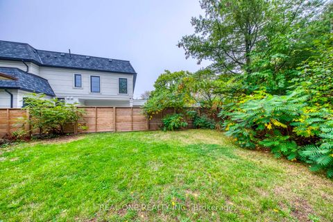 Photo 13 at 398 Tennyson Drive, WO West, Oakville
