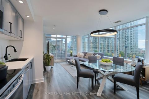 Photo 6 at 218 - 4K Spadina Avenue, Waterfront Communities C1, Toronto