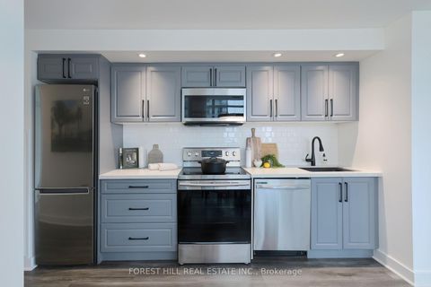 Photo 8 at 218 - 4K Spadina Avenue, Waterfront Communities C1, Toronto