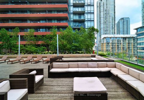 Photo 22 at 218 - 4K Spadina Avenue, Waterfront Communities C1, Toronto