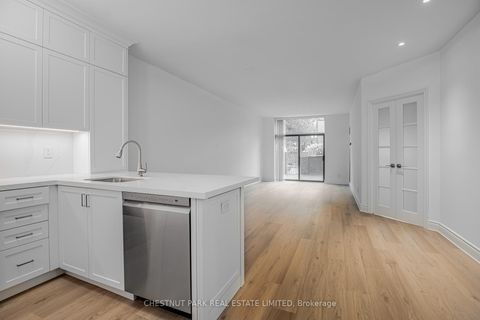 Photo 8 at 104 - 95 Prince Arthur Avenue, Annex, Toronto