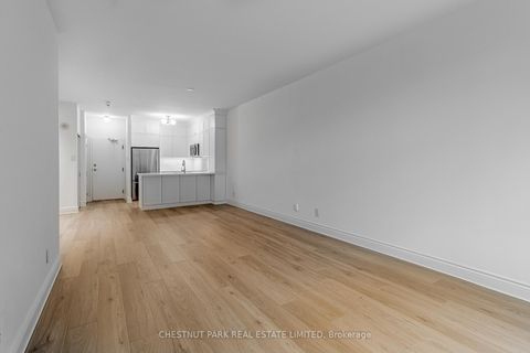 Photo 11 at 104 - 95 Prince Arthur Avenue, Annex, Toronto