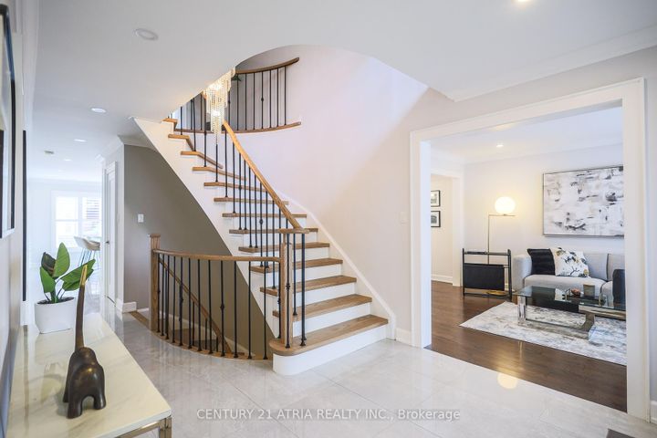 Photo 4 at 36 Dorothy Britton Drive, Middlefield, Markham