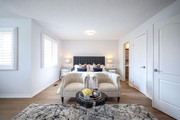 Photo 20 at 36 Dorothy Britton Drive, Middlefield, Markham