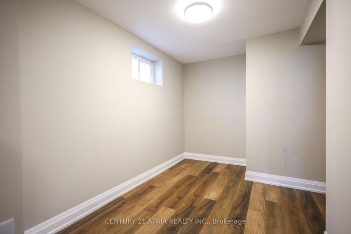 Photo 38 at 36 Dorothy Britton Drive, Middlefield, Markham