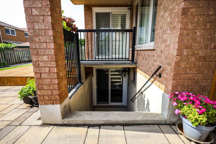 Photo 40 at 36 Dorothy Britton Drive, Middlefield, Markham