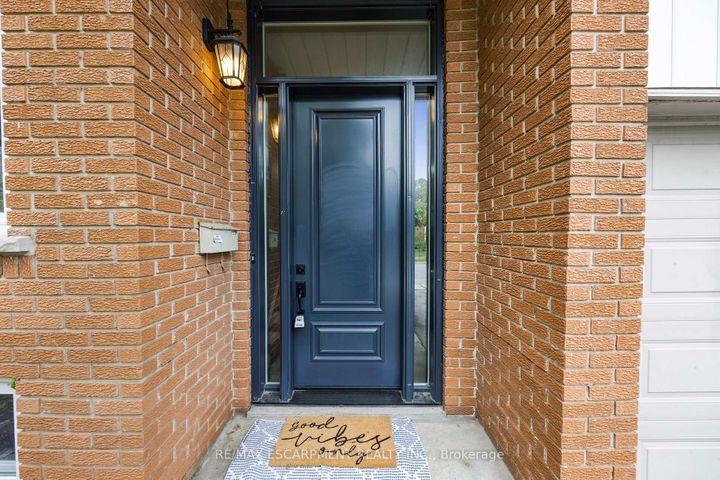 Photo 3 at 1196 Dowland Crescent, Headon, Burlington