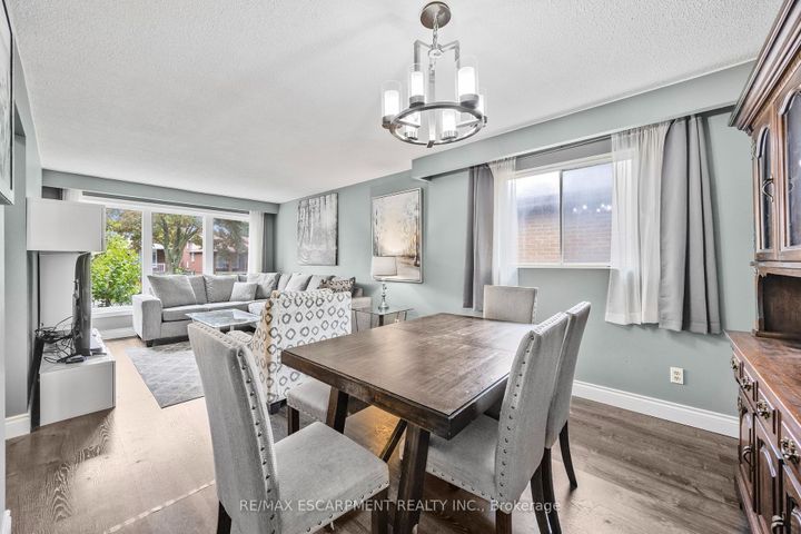 Photo 9 at 1196 Dowland Crescent, Headon, Burlington