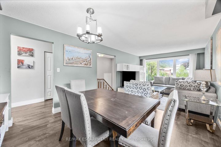 Photo 10 at 1196 Dowland Crescent, Headon, Burlington