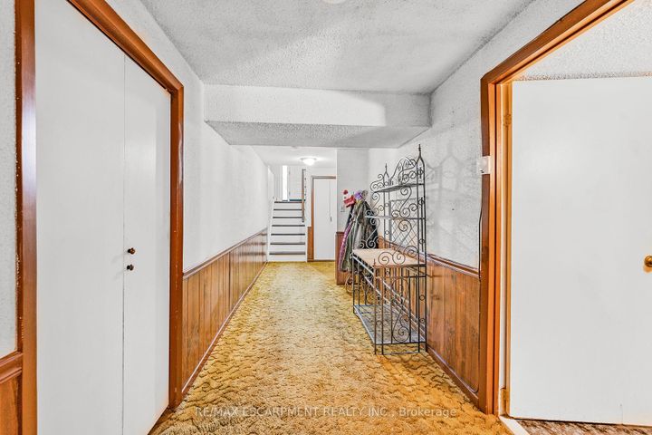 Photo 27 at 1196 Dowland Crescent, Headon, Burlington
