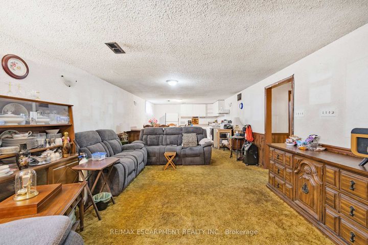 Photo 28 at 1196 Dowland Crescent, Headon, Burlington