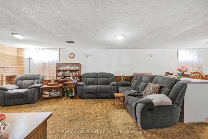 Photo 31 at 1196 Dowland Crescent, Headon, Burlington
