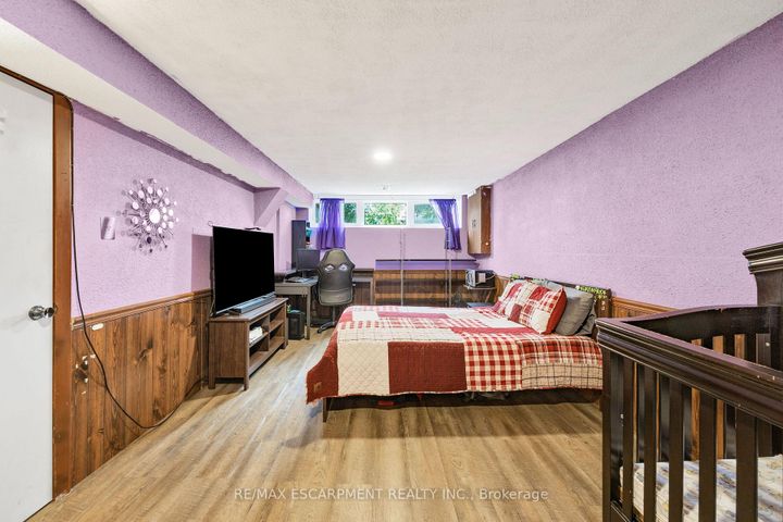 Photo 35 at 1196 Dowland Crescent, Headon, Burlington