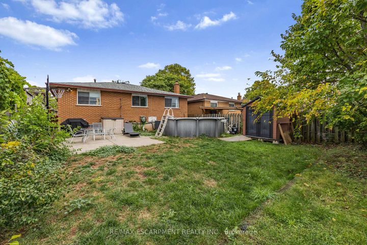 Photo 37 at 1196 Dowland Crescent, Headon, Burlington