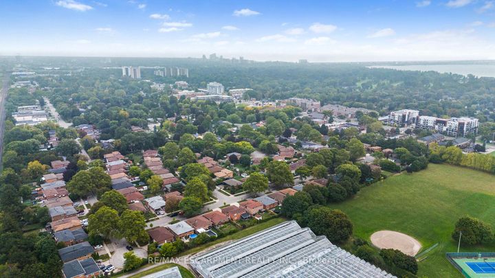 Photo 39 at 1196 Dowland Crescent, Headon, Burlington