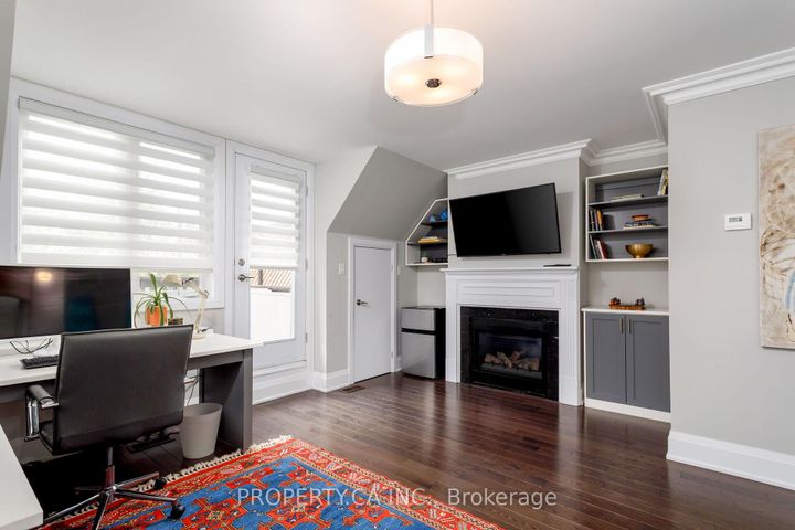 Photo 26 at 2A Methuen Avenue, Lambton Baby Point, Toronto