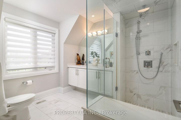 Photo 28 at 2A Methuen Avenue, Lambton Baby Point, Toronto