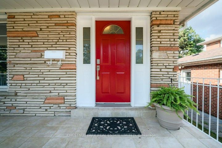 Photo 1 at 190 Cassandra Boulevard, Donalda, Toronto