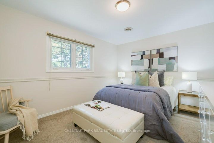 Photo 17 at 190 Cassandra Boulevard, Donalda, Toronto