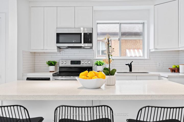 Photo 8 at 73 Trinnell Boulevard, Birchmount, Toronto