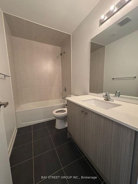 Photo 4 at 9 Seymour Street, Vaughan Grove, Vaughan Photo 4 at 9 Seymour Street, Vaughan Grove, Vaughan